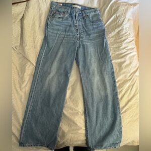 Levi's Light Blue Jeans